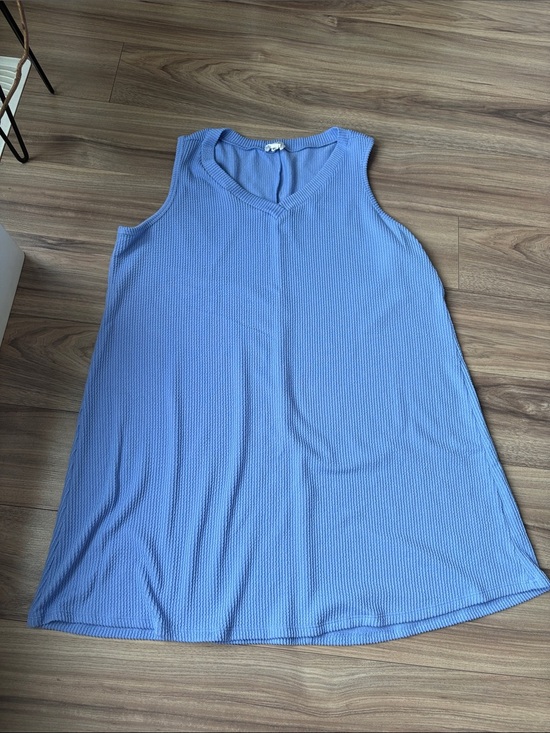 ANDREE BY UNIT Dresses & Skirts - ANDREE BY UNIT Light Periwinkle V-Neck A-Line Tank